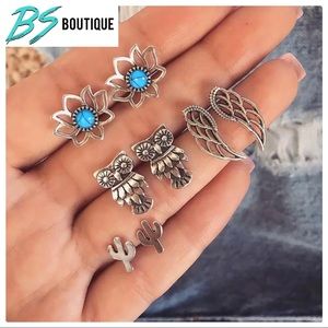 🍁JUST ARRIVED🍁 Silver Turquoise Country Stud Set